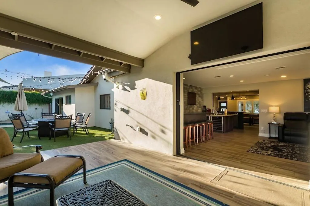 Private Pool & Spa ** Steps To Old Town ** Sanatized Scottsdale 0*,