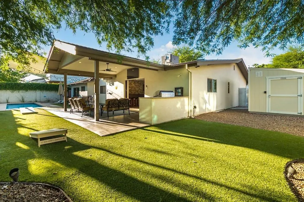 Private Pool & Spa ** Steps To Old Town ** Sanatized Scottsdale Dom wakacyjny
